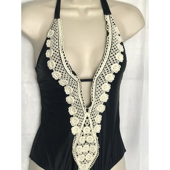 Kona Sol NWOT One-Piece Swimsuit ~ Black ~ Sz S - Picture 2 of 6